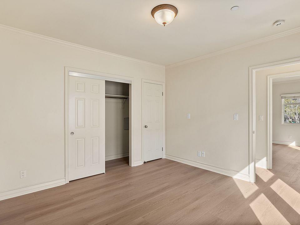 Living Room has a lot of storage space