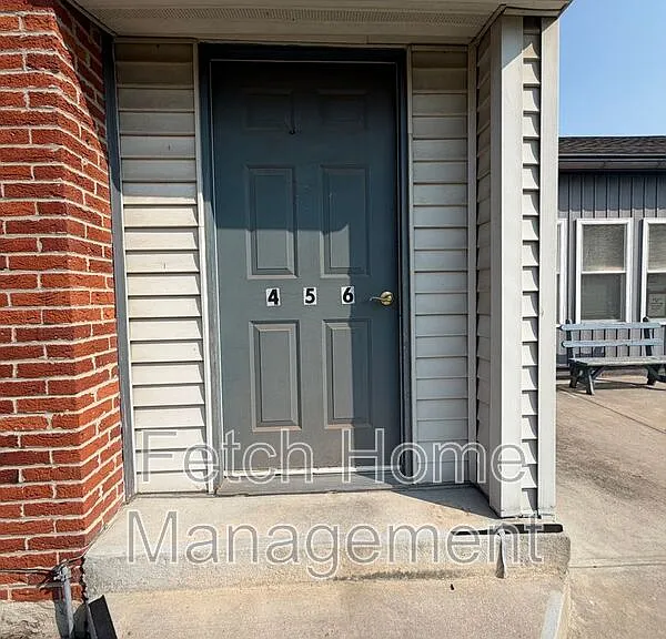 7 E Farmersville Rd #6 — Photo 4