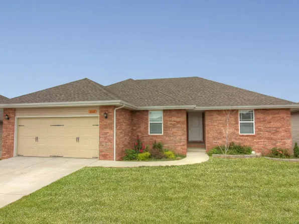 2460 W Spring Water St, Springfield, MO 65803