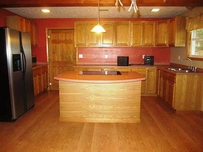 4th image of 154 Township Road 219 N