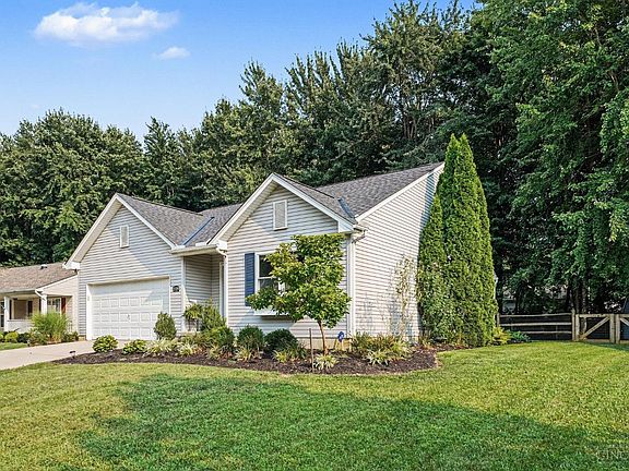 4th image of 1519 Thornberry Rd