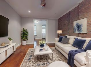 210 E 25th St APT 3RW, New York, NY 10010