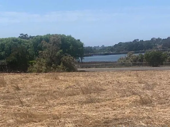 Lago Lindo, Rancho Santa Fe, CA 92067