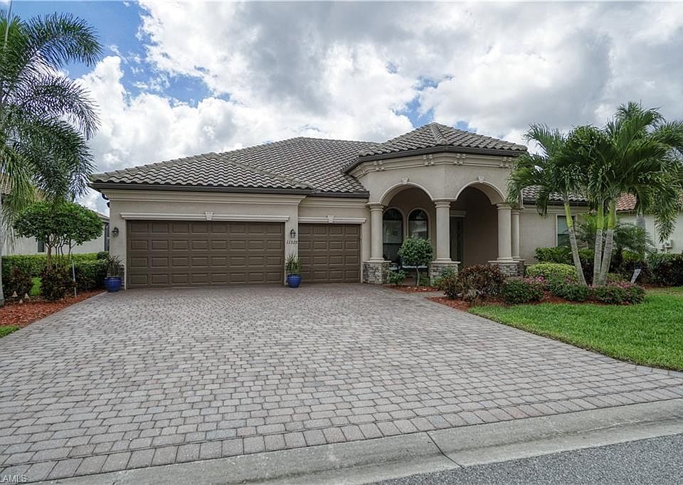 1st image of 11329 Bluff Oak Ln