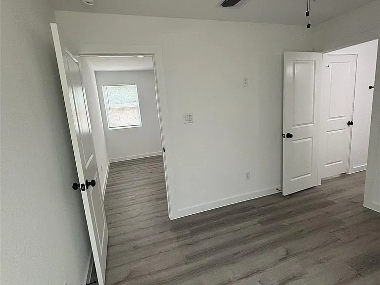 7311 Wileyvale Rd #B — Photo 8