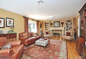 2nd image of 7 Woodfield Ave
