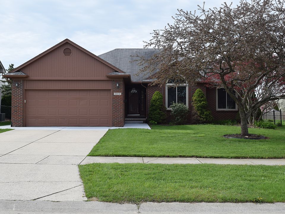 1st image of 34036 Cherry Hill Ln