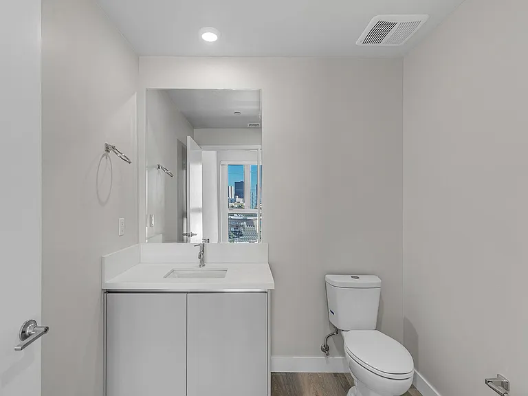 825 Coronado-Building — Photo 124