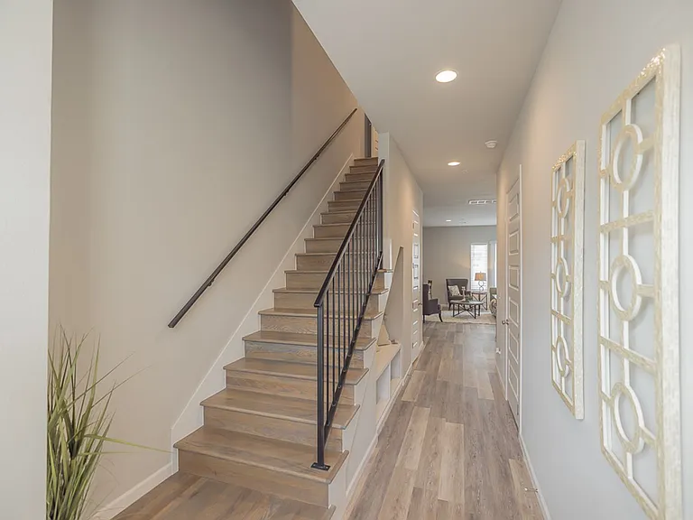 Oak Hill Townhomes: Now Offering First Month FREE! — Photo 38