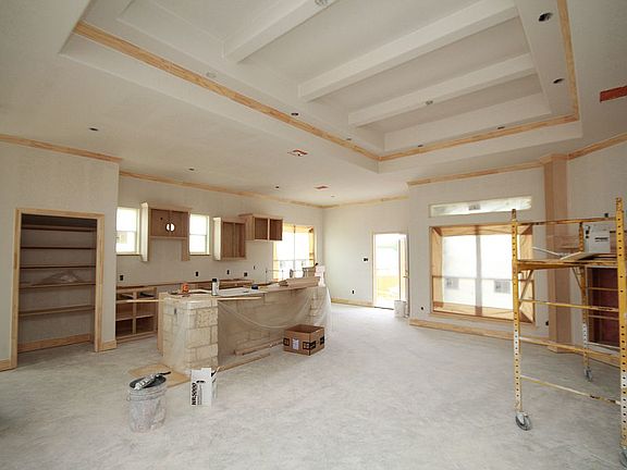 3rd image of 2522 Faux Pine Dr