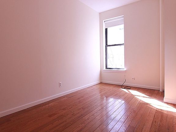 4th image of 306 E 5th St #15F