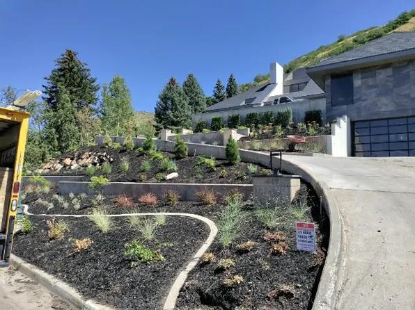 1449 S Devonshire Dr, Salt Lake City, UT 84108