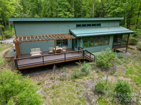 65 White Oak Ter, Brevard, NC 28712