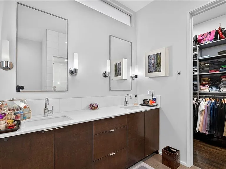 721 Longleaf Dr NE #1 — Photo 22