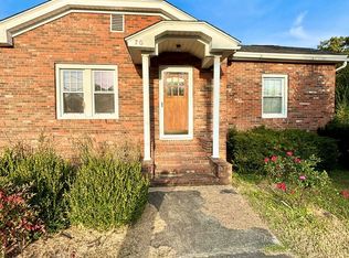 705 Hospital Rd, Dawson Springs, KY 42408