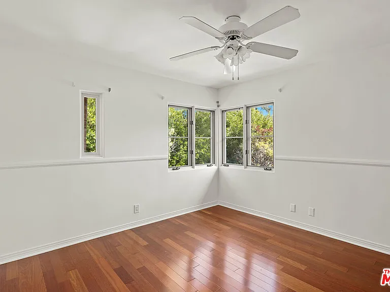 16820 W Sunset Blvd — Photo 16