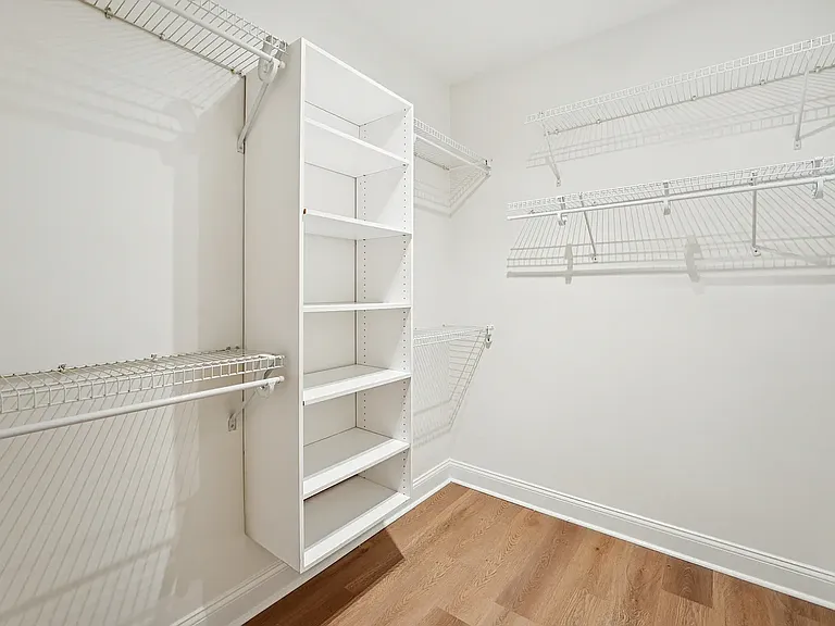 210 21st Ave S — Photo 19