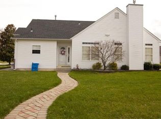 575 Riviera Dr, Williamstown, NJ 08094