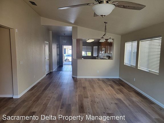 3rd image of 4866 Alterra Way