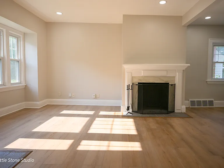 2249 Briarwood Rd — Photo 3