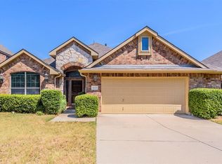 8137 Rock Elm Rd, Fort Worth, TX 76131