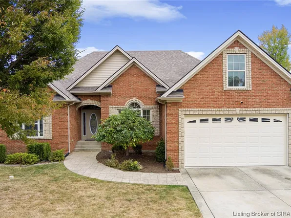 10602 Elk Run Trail, Sellersburg, IN 47172