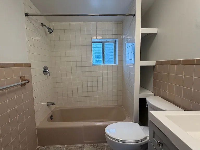 11 Cedar Street — Photo 8
