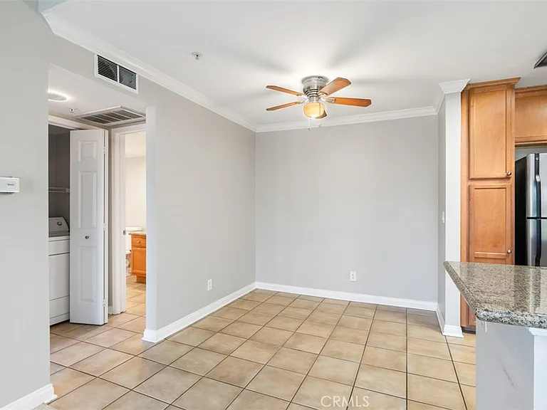 1035 La Terraza Cir #303 — Photo 11