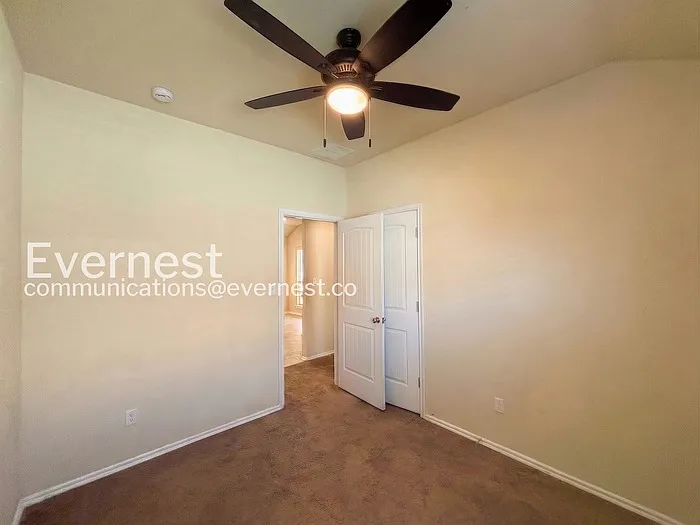 12904 Tinker St — Photo 10
