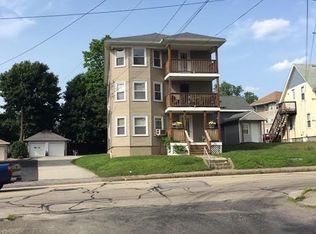 103 Lake St APT 3, Webster, MA 01570