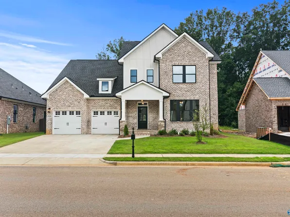 2111 Bloomfell Bnd, Huntsville, AL 35802
