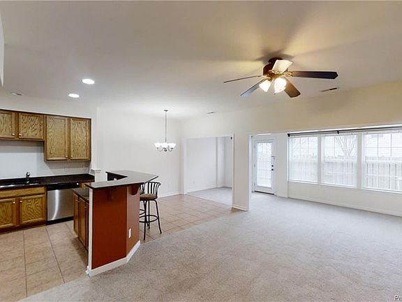 2nd image of 6512 Battlefield Dr