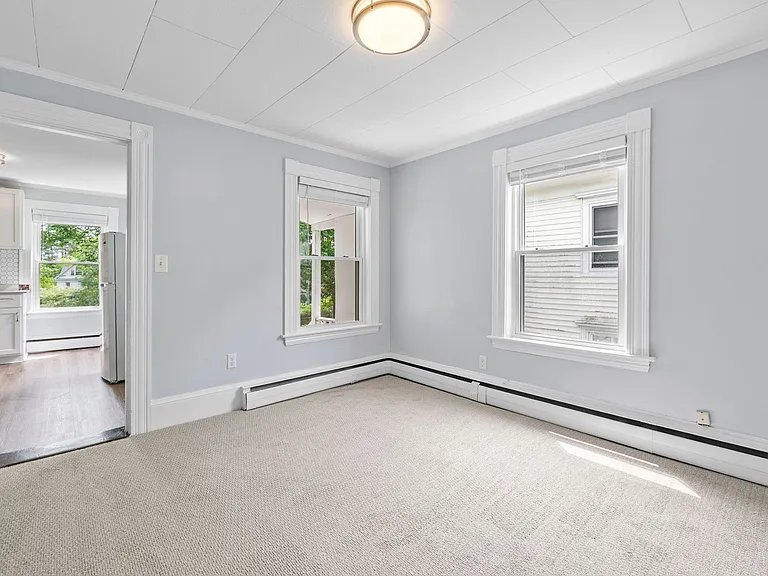 10 Pine St #12 — Photo 10