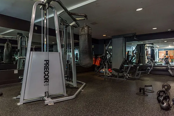 Rented by Nooklyn NYC LLC | media 161