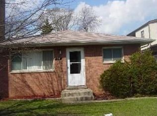 34 Webb St, Calumet City, IL