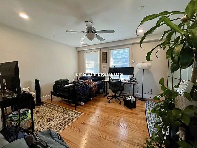 14 Fern St #A — Photo 23