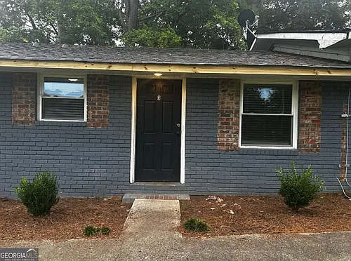 418 Walter St NW Photo 1