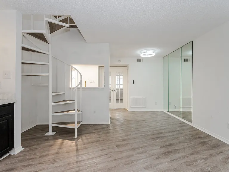 5590 Spring Valley Rd #F206 — Photo 5