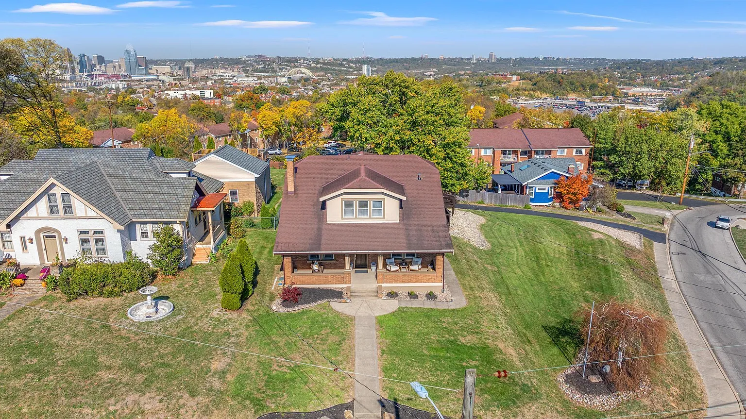 133 Kentucky Dr photo 1