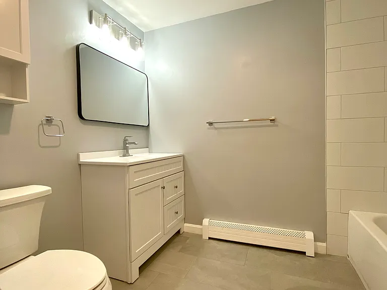 120 Portland St #2 — Photo 10