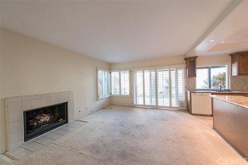 3rd image of 1400 Stonewood Ct