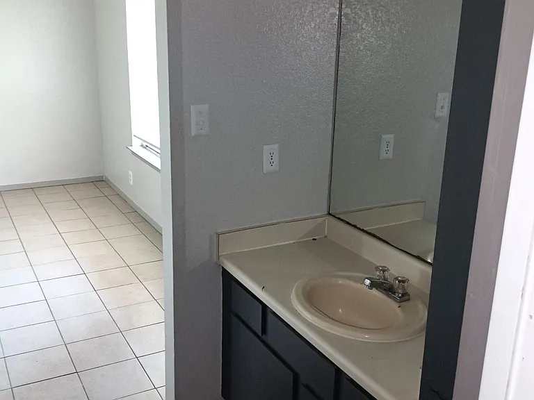9602 Sugar Hill Dr #B — Photo 6