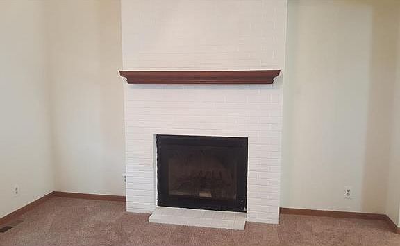 4th image of 5140 Sheila Dr