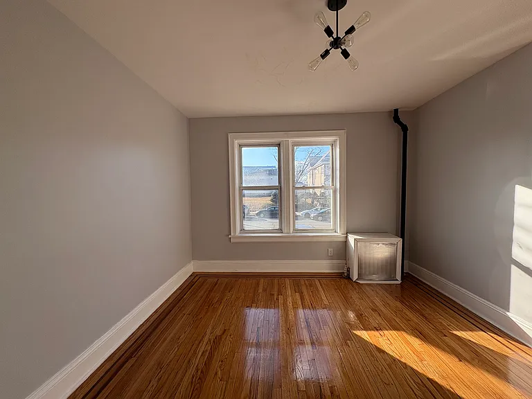 160 Avenue C #C1 — Photo 4