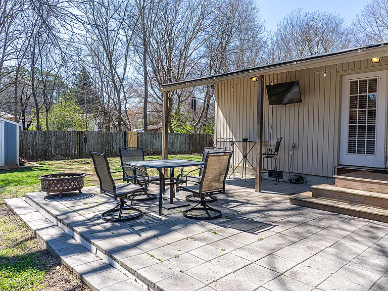 4207 Saundralane Dr NW — Photo 6