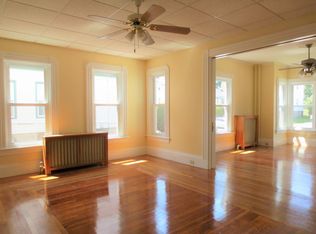 543 Hanover St #1, Fall River, MA 02720