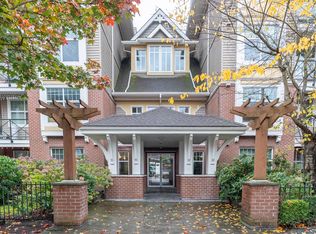 17712 57a Ave #112, Surrey, BC V3S 1J1