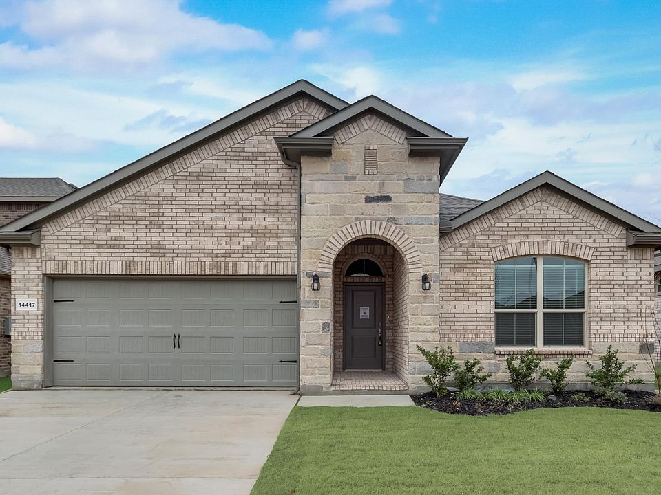 1st image of 14417 Antlia Dr