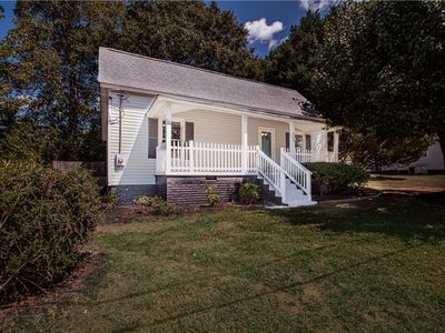 305 S 6th St, Easley, SC, 29640