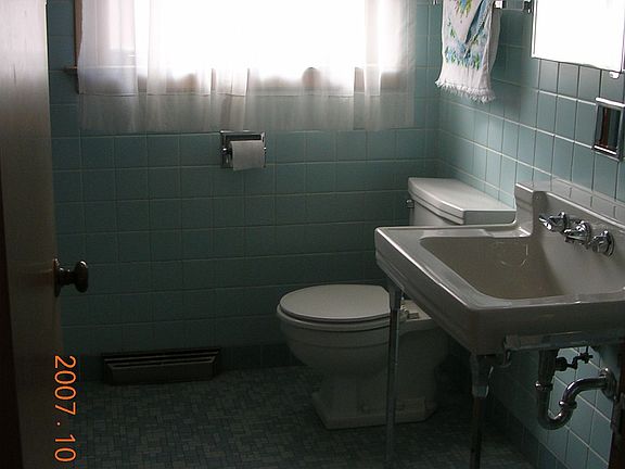 Full Bath